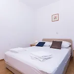 With Parking Space - 17609 Apartamento *