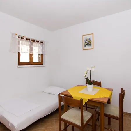 With Parking Space - 17609 Apartment *