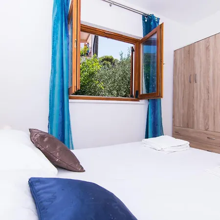 With A Parking Space - 17609 Apartment
