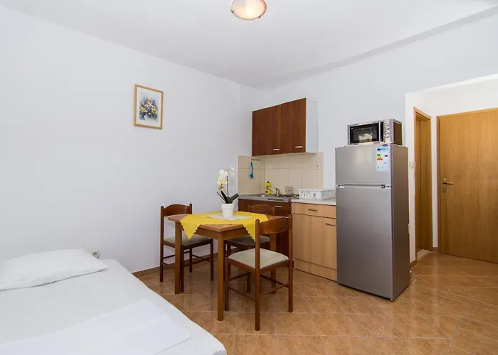 With Parking Space - 17609 Appartement Trogir
